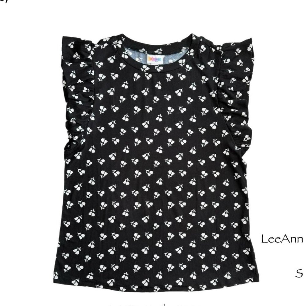 LeeAnn Lularoe ruffle top